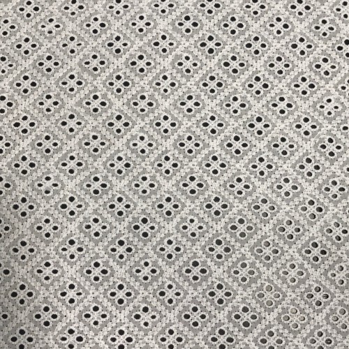 Tissu Broderie anglaise 145 