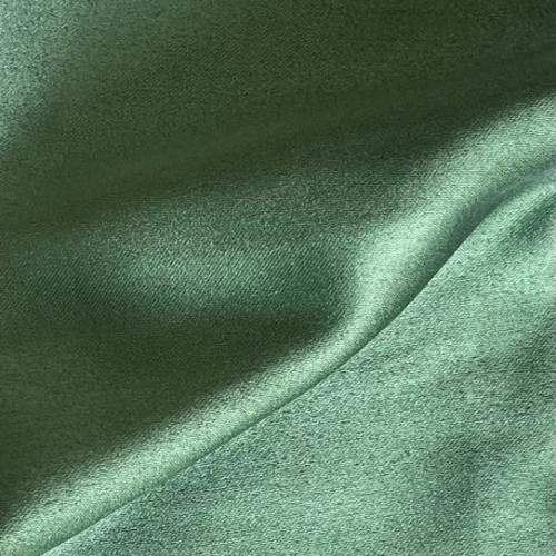 Tissu Polyester satin  15vert