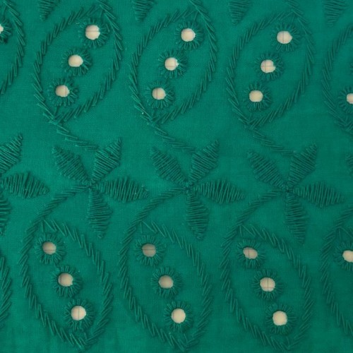 Tissu Color embroidery 44678 vert