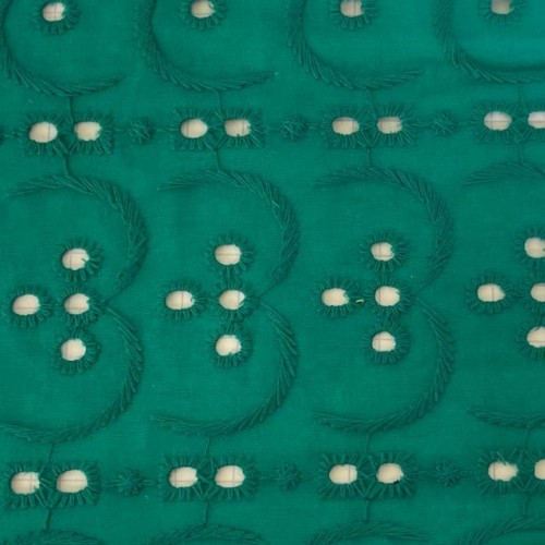 Tissu Color embroidery 45277 vert